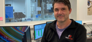 Marc Dielissen aan cleanroom