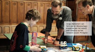 Jonge deelnemers van Techniek-en Wetenschapsacademie aan het woord over robotica op het netwerk Leuven Mindgate